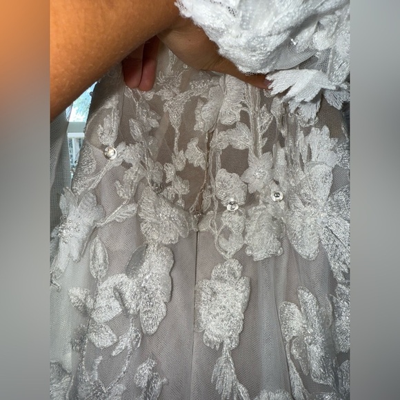 Calla Blanche Wedding Dress Elegant White Wedding Dress with Floral Details - Picture 7 of 9